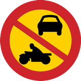 Motorräder und Pkw verboten.