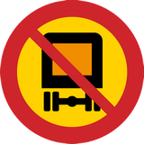 Fahrzeuge mit gefährlichen Gütern verboten.