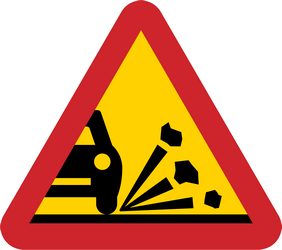 Warnung vor Rollsplitt.