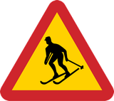 Warnung vor Skifahrern.