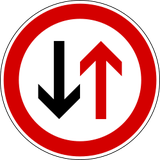 Fahrbahnverengung, Gegenverkehr Vorfahrt gewähren.