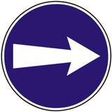 Dirección obligatoria a la derecha.