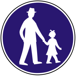 Vorgeschriebener Gehweg.