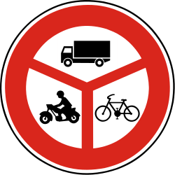 Radfahrer, Motorräder und Lastwagen verboten.