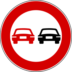 Adelantamiento prohibido.