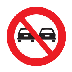 Adelantamiento prohibido.