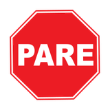 Detenerse y ceder el paso.