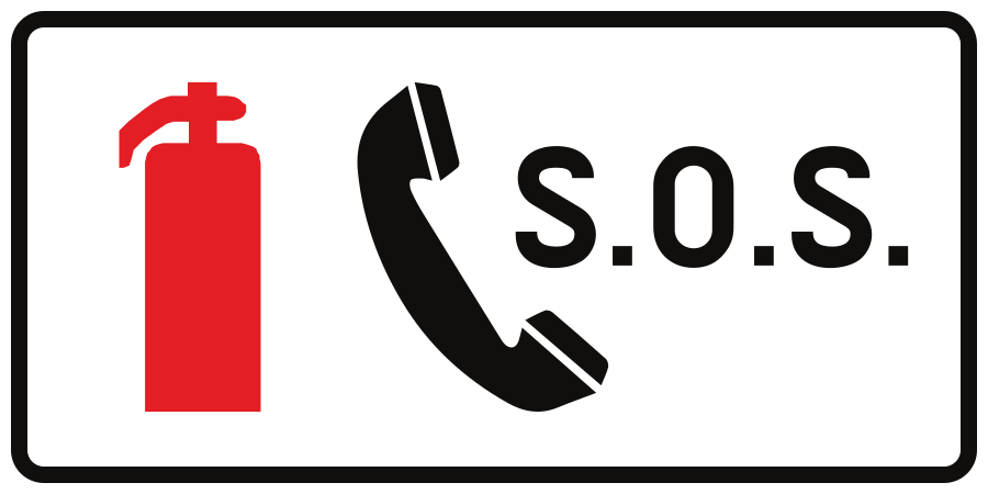 Notruftelefon und Feuerlöscher.