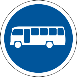 Vorgeschriebener Busfahrstreifen.
