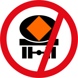Fahrzeuge mit wassergefährdenden Stoffen verboten.